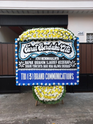 Papan Bunga Duka di Cepogo